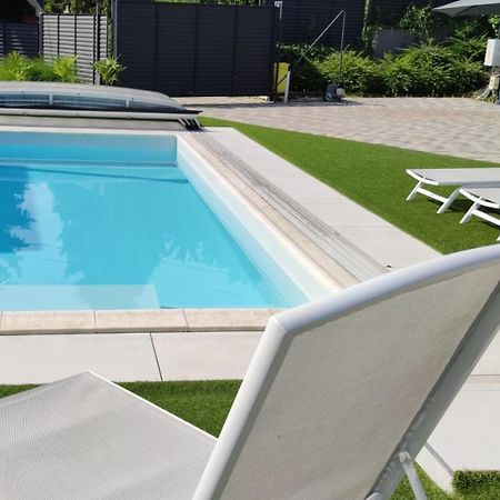 Aqua Solar Apartmanhaz Miskolc Buitenkant foto