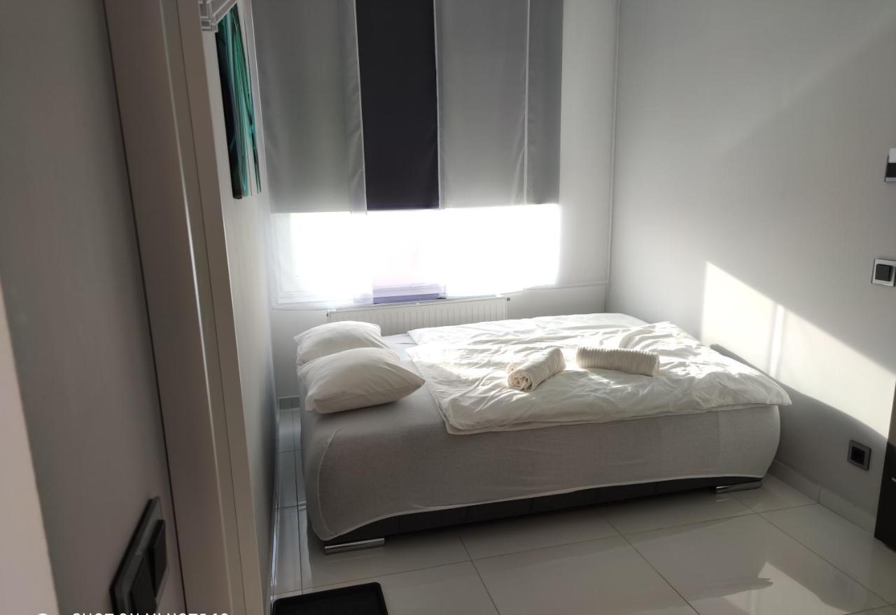 Aqua Solar Apartmanhaz Miskolc Buitenkant foto