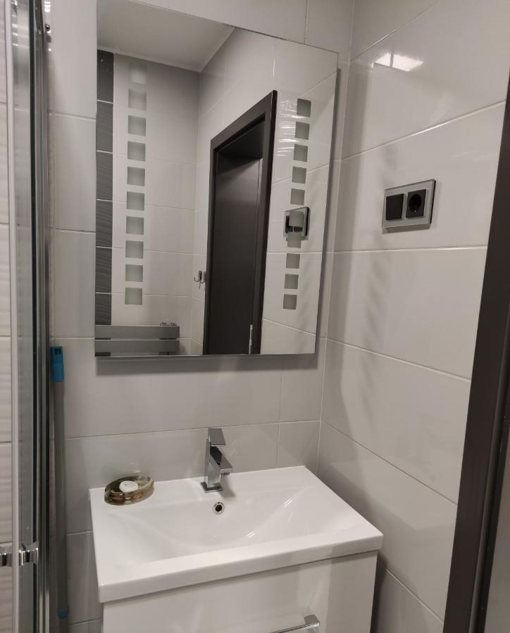 Aqua Solar Apartmanhaz Miskolc Buitenkant foto