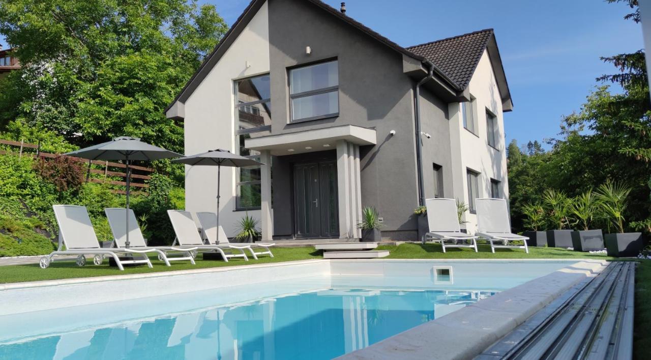 Aqua Solar Apartmanhaz Miskolc Buitenkant foto